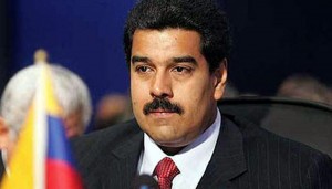 Duro y curvero Nicolás Maduro.