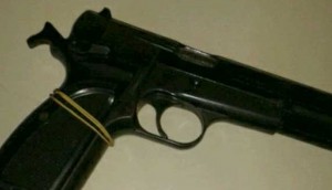 pistola01