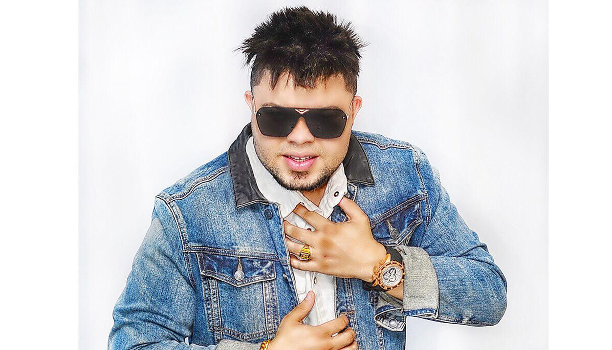 Claudio Concepcion “Un Año” lo nuevo de Miguel The Voice “La Voz”